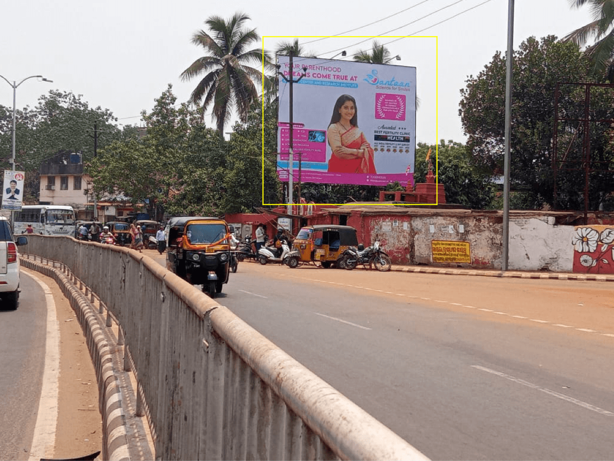 KALPANA NEAR UTKAL GALLERIA  30X25 FL