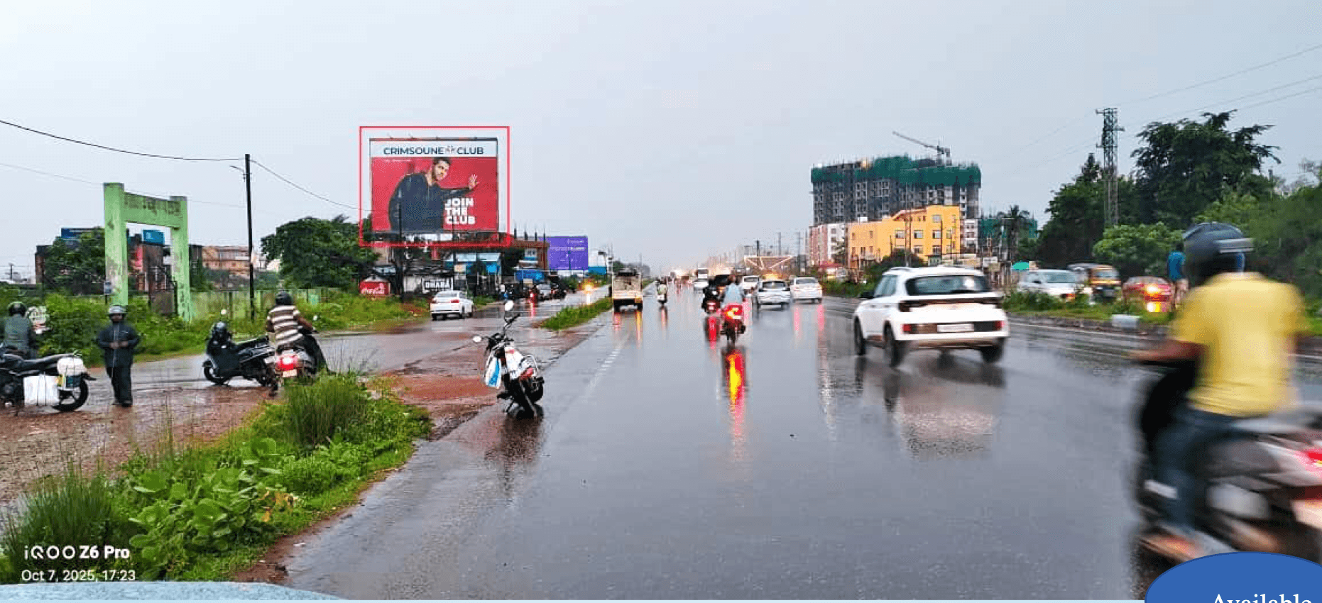 TAMMANDO FACING KHURDA NEAR METRO BUILDERS  40×30 FL