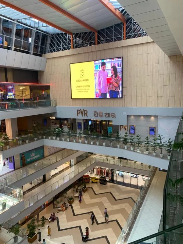 Plutone Mall - Primary LED Screen